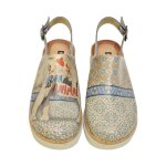 DOGO Akita - Urban animal