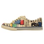 Bunte Sneaker mit schönen Motiven und kreativen...