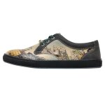 Bunte Sneaker mit schönen Motiven und kreativen...