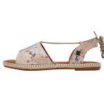 Bunte Sandalen mit schönen Motiven und kreativen...