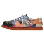 Bunte Halbschuhe mit schönen Motiven und kreativen...