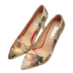 DOGO Nicci - Carving Bird