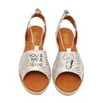 DOGO Hazel - You and Me and the cat