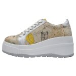 Bunte Sneaker mit schönen Motiven und kreativen...