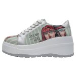 Bunte Sneaker mit schönen Motiven und kreativen...