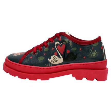 Bunte Sneaker mit schönen Motiven und kreativen Designs - Dogo Alessandra - True Love im DOGO Onlineshop bestellen!