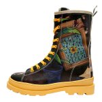 Bunte Boots mit schönen Motiven und kreativen...