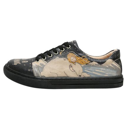 Bunte Sneaker mit schönen Motiven und kreativen Designs - Dogo Sneaker - Need a Bear Hug im DOGO Onlineshop bestellen!