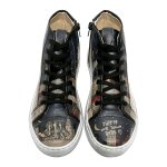 DOGO Tyra  - Pigeon Gang