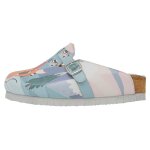 Bunte Hausschuhe mit schönen Motiven und kreativen...