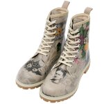 Bunte Boots mit schönen Motiven und kreativen...