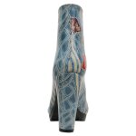 DOGO Chloe - Rainy Day