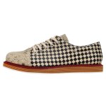 Bunte Halbschuhe mit schönen Motiven und kreativen...